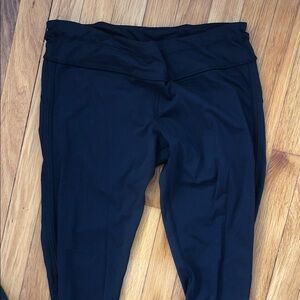 Lululemon size 10 great pair of Black Leggings very good used condition